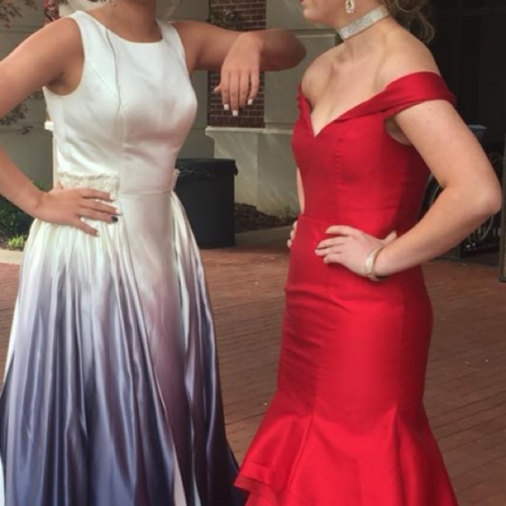 Red mermaid prom dress